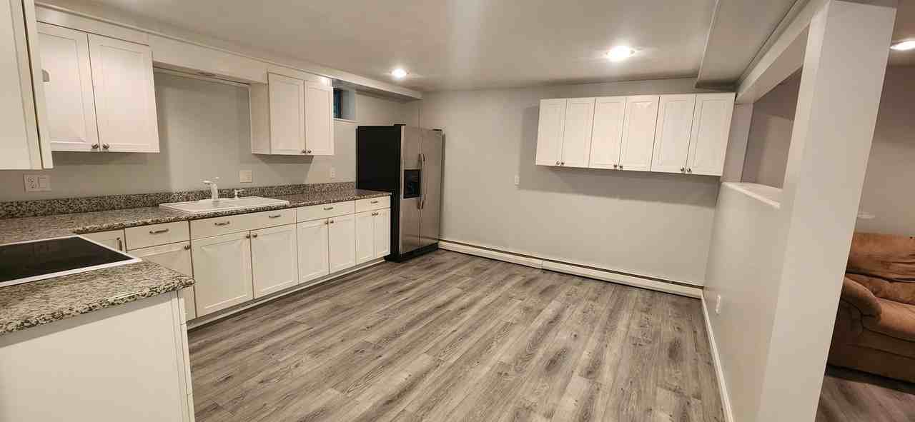 62 Hovey Rd - Photo 5 of 13