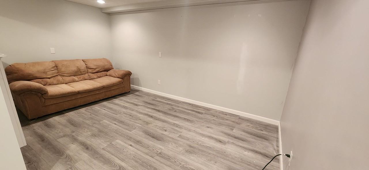 62 Hovey Rd - Photo 6 of 13