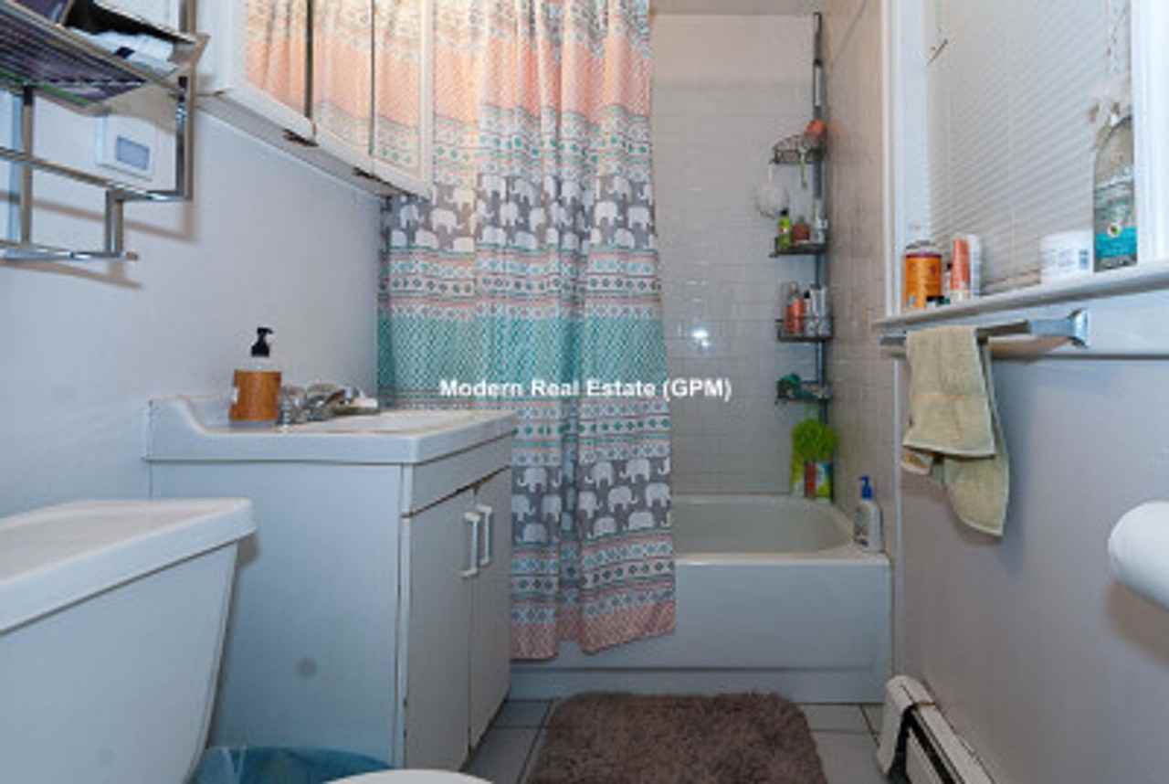 24 Ransom Rd - Photo 5 of 6