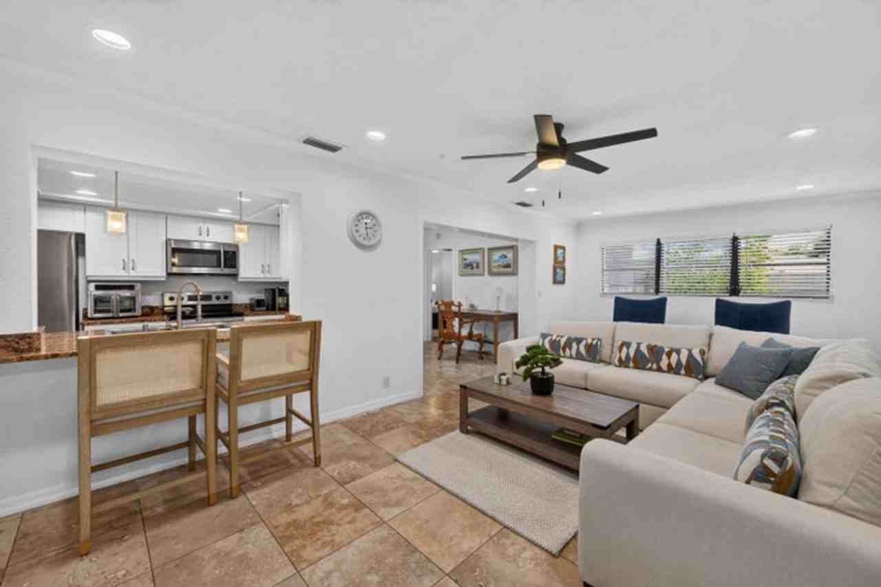 4431 Ne 28th Ave - Photo 4 of 16