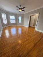 featured image of 1525 N Austin Blvd
