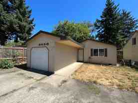 8456 Se 75th Pl - Photo 1 of 1