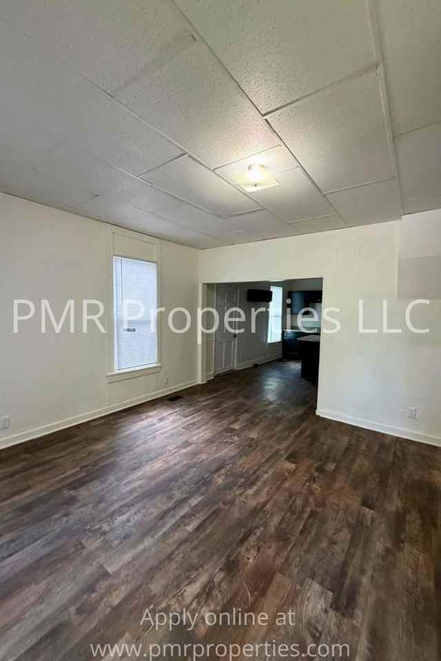 1118 S 19th St - Photo 3 of 8