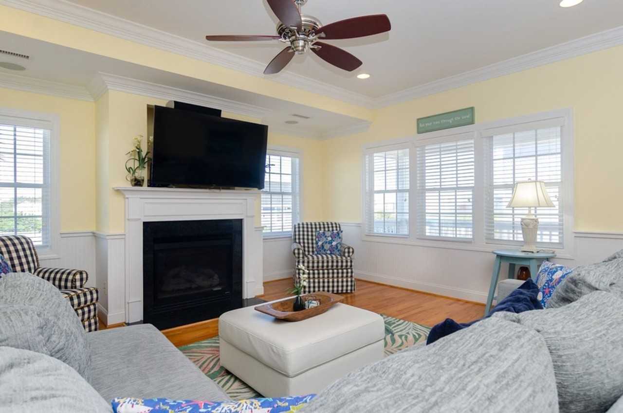 105 105 Dow Avenue - Photo 2 of 46