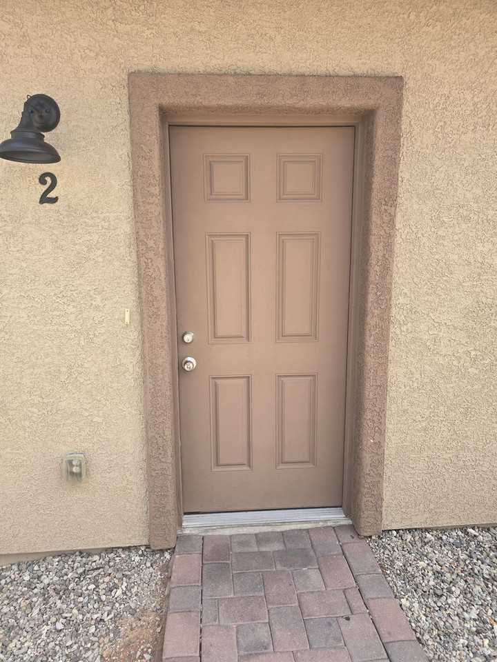 1013 E 36th St #2 - Photo 3 of 25