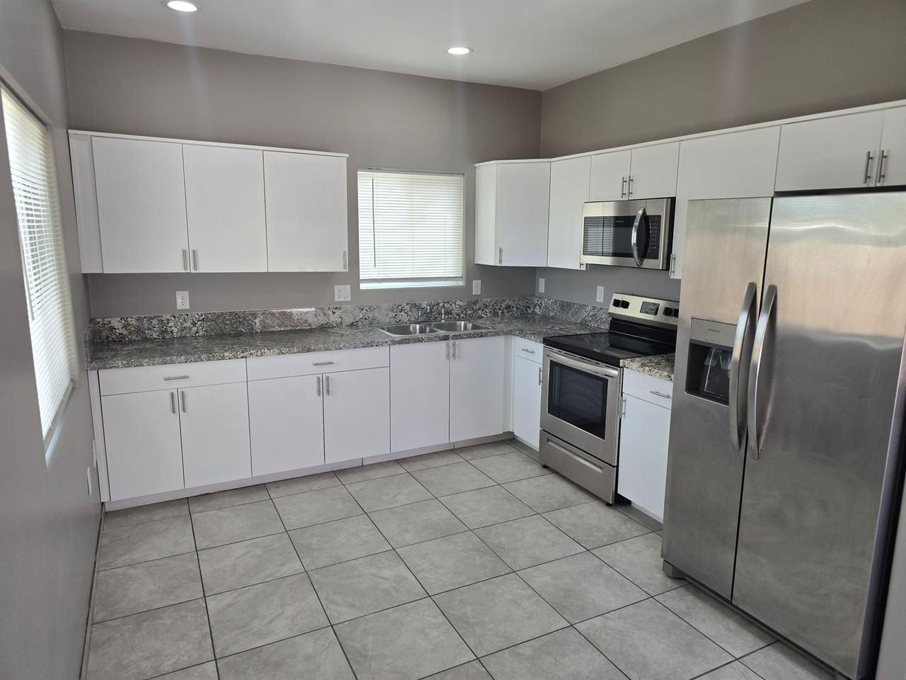 1013 E 36th St #2 - Photo 6 of 25