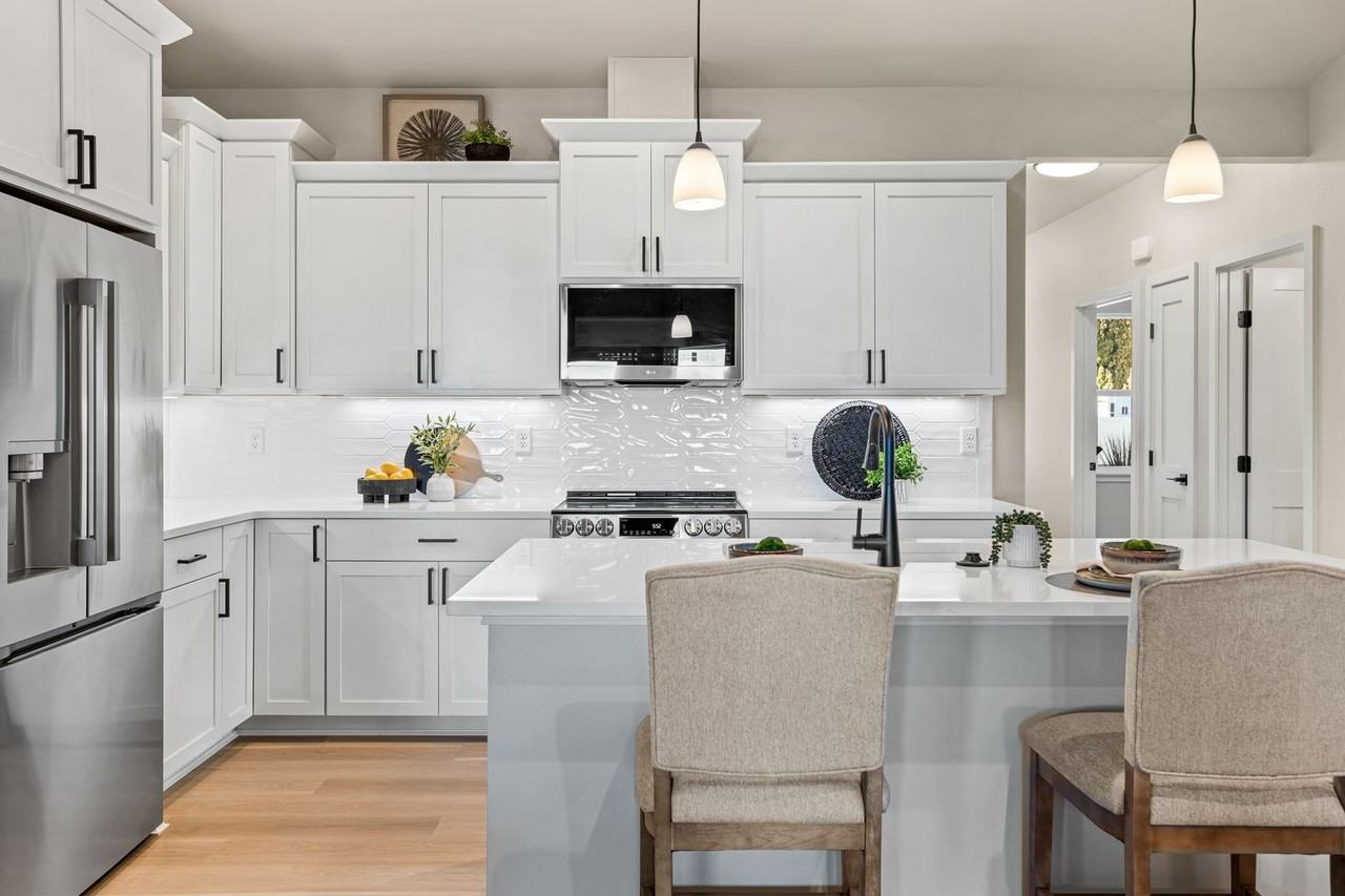 2515 S 47th Ave - Photo 6 of 24