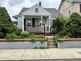 featured image of 423 W Penn St