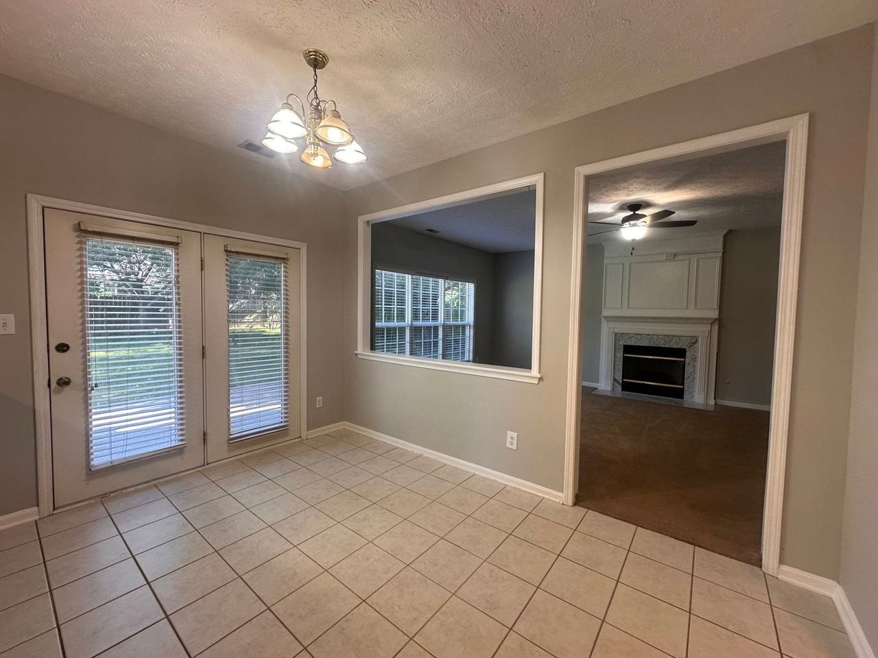 9406 Harlow Ct - Photo 5 of 32