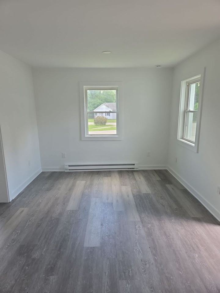 1662 Mcmanus Ln - Photo 3 of 15