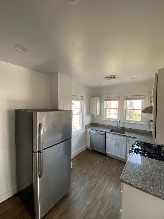 1310 Martha St - Photo 2 of 7