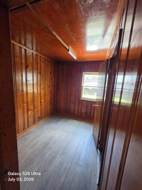 1312 Beechview Ave - Photo 6 of 9