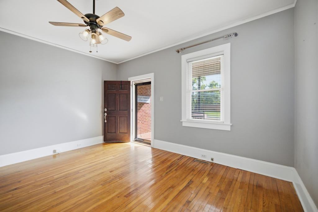 108 Cullum St - Photo 5 of 22