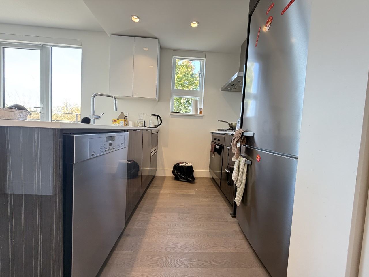 7777 Cambie Street #405 - Photo 2 of 18