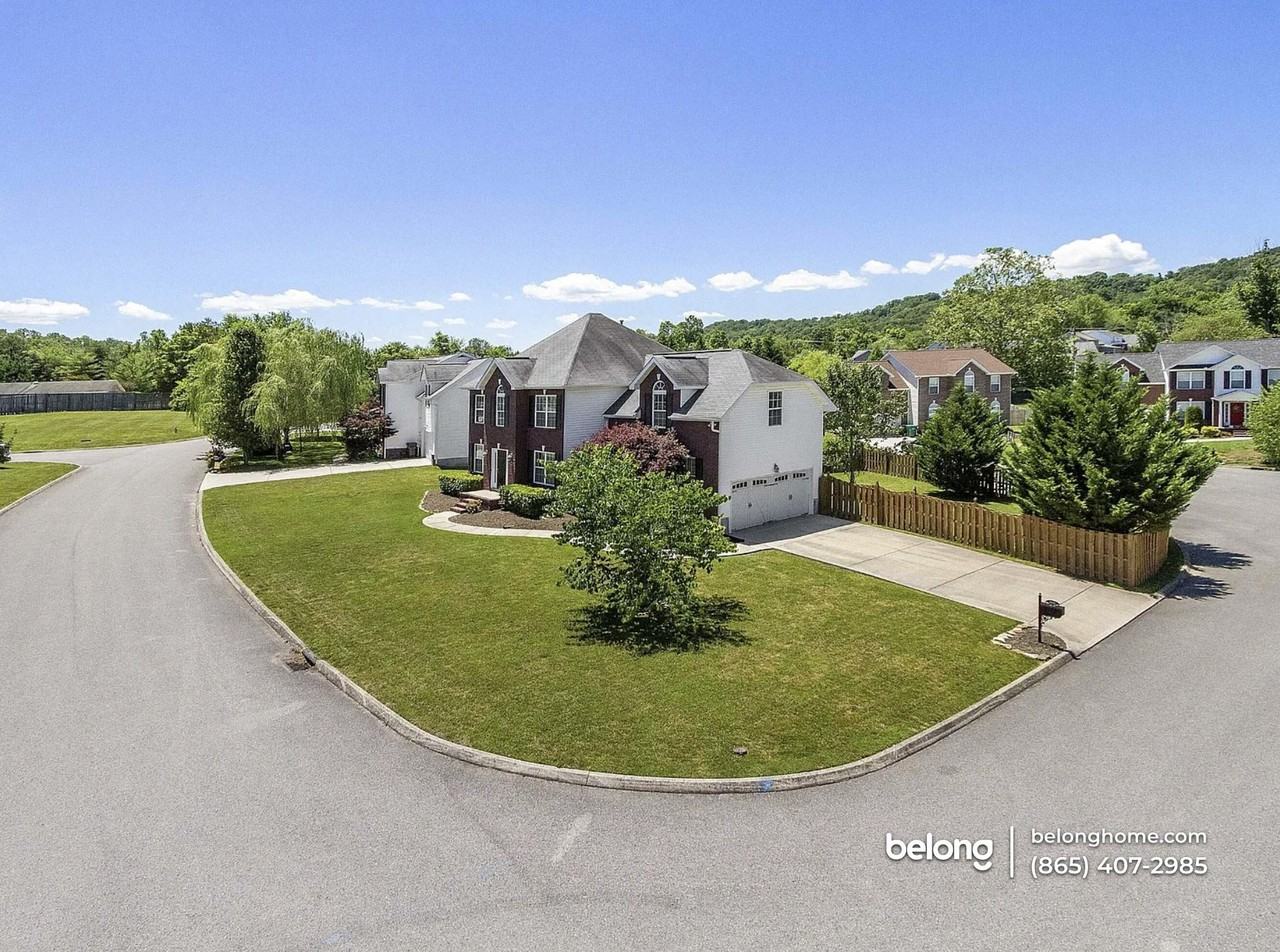 3153 Champions Trail Ln - Photo 2 of 19