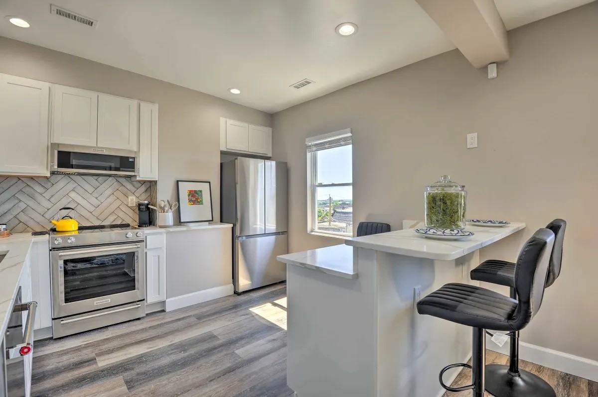 941 Brooks Ln #3 - Photo 5 of 26