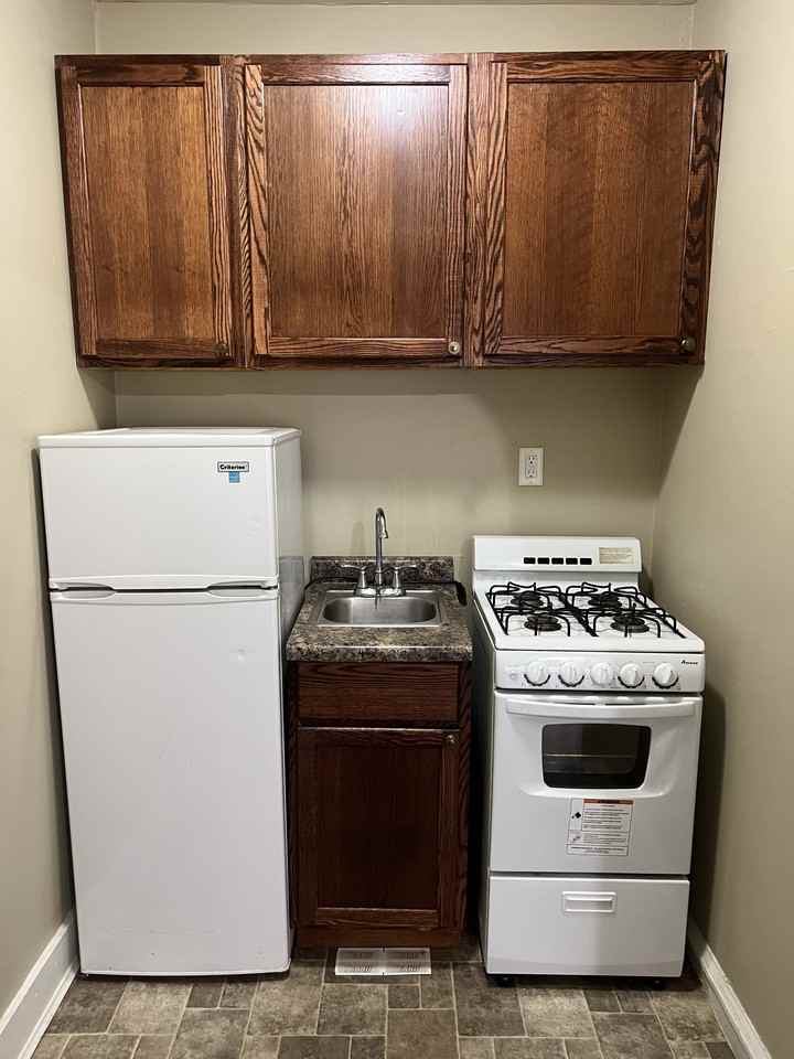 3032 W Pierce St #2 - Photo 5 of 12