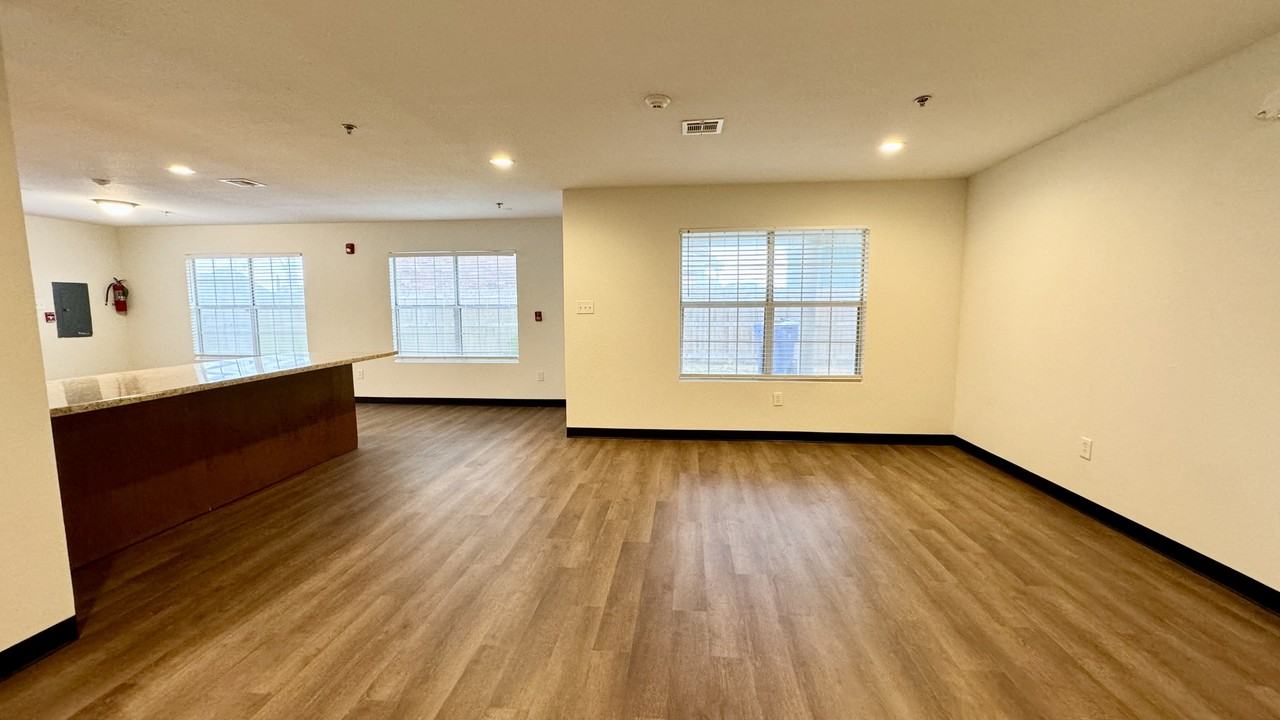 1144 N Hazel St #1 - Photo 5 of 11