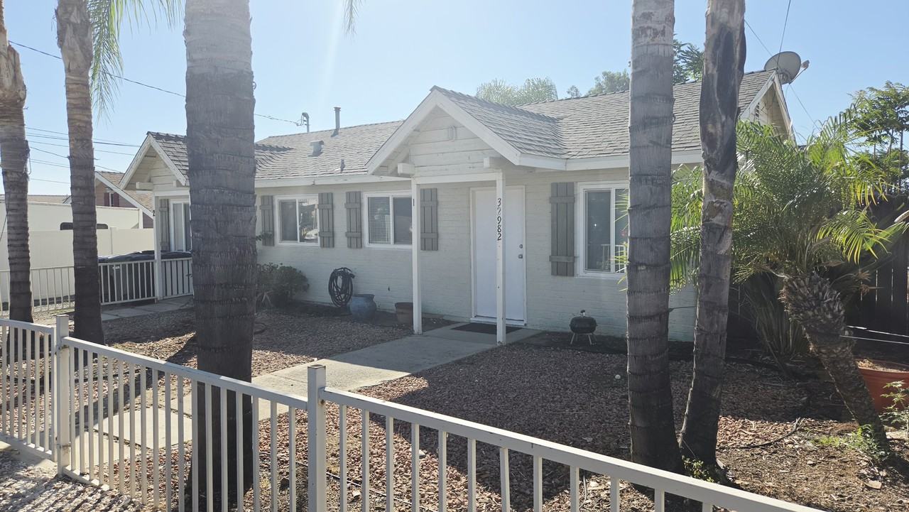32982 Maiden Ln #1 - Photo 2 of 10