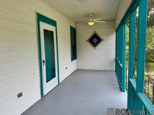 1522 Stephens Ave ##A - Photo 2 of 16