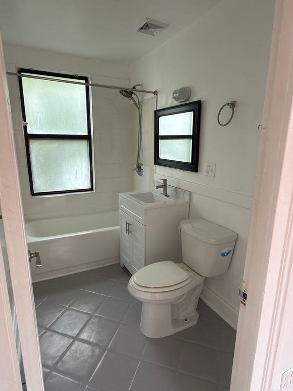 72 Cedar St ##2 - Photo 5 of 12