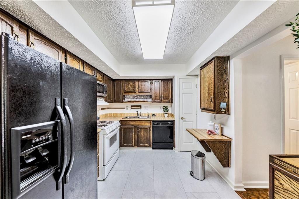 878 Lake Hollow Blvd Sw - Photo 6 of 22