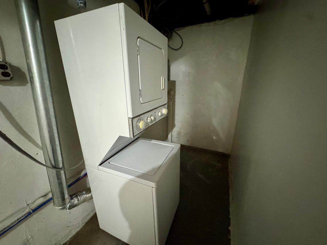 28 Lenox Ave - Photo 7 of 30