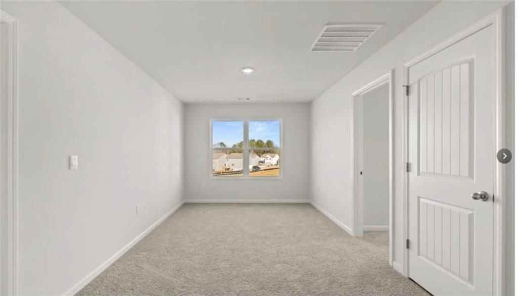 129 King Vlg - Photo 4 of 21