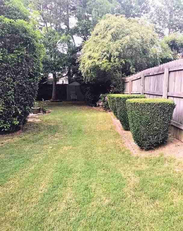 10070 Lauren Hall Ct - Photo 2 of 12