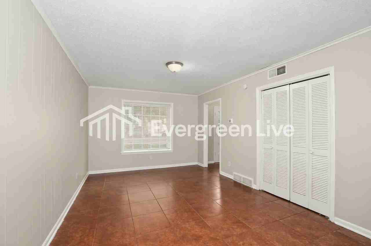 2965 Dothan St - Photo 3 of 15