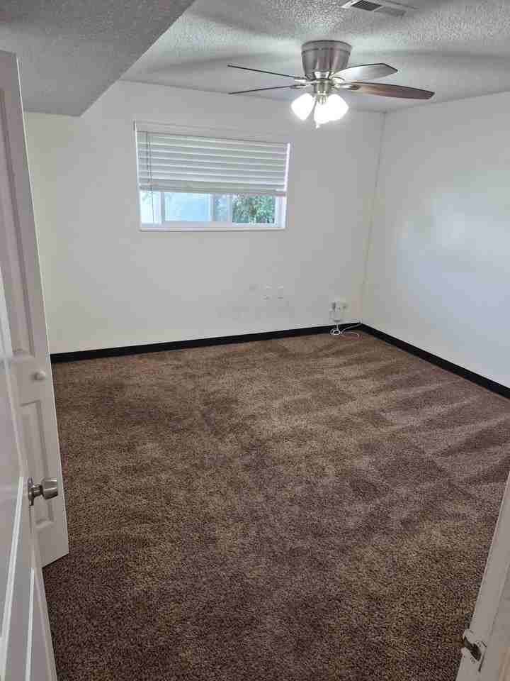 2736 S Adams St #27 - Photo 6 of 10