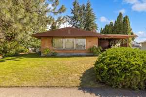 featured image of 3011 W Dalke Ave