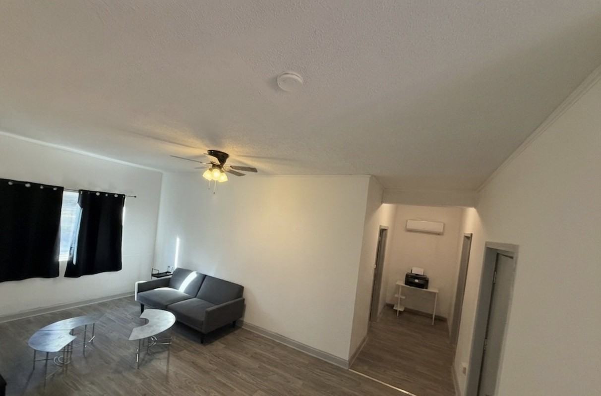 149 Kensington Rd - Photo 5 of 23