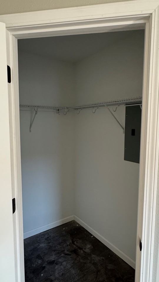700 Harbor Woods Dr #A - Photo 5 of 18
