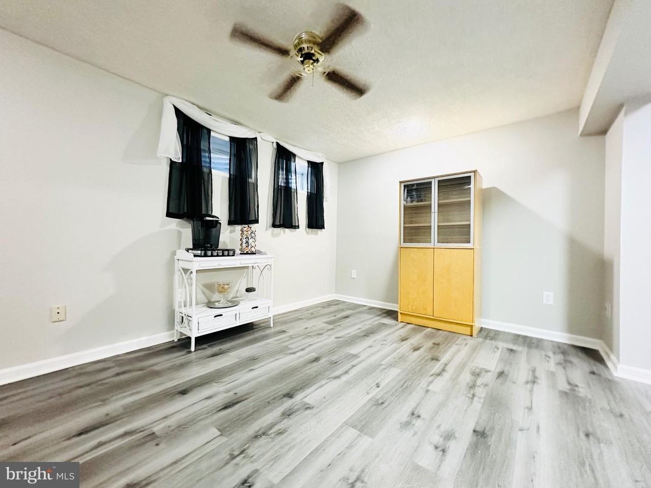 51 Chins Ct - Photo 2 of 40