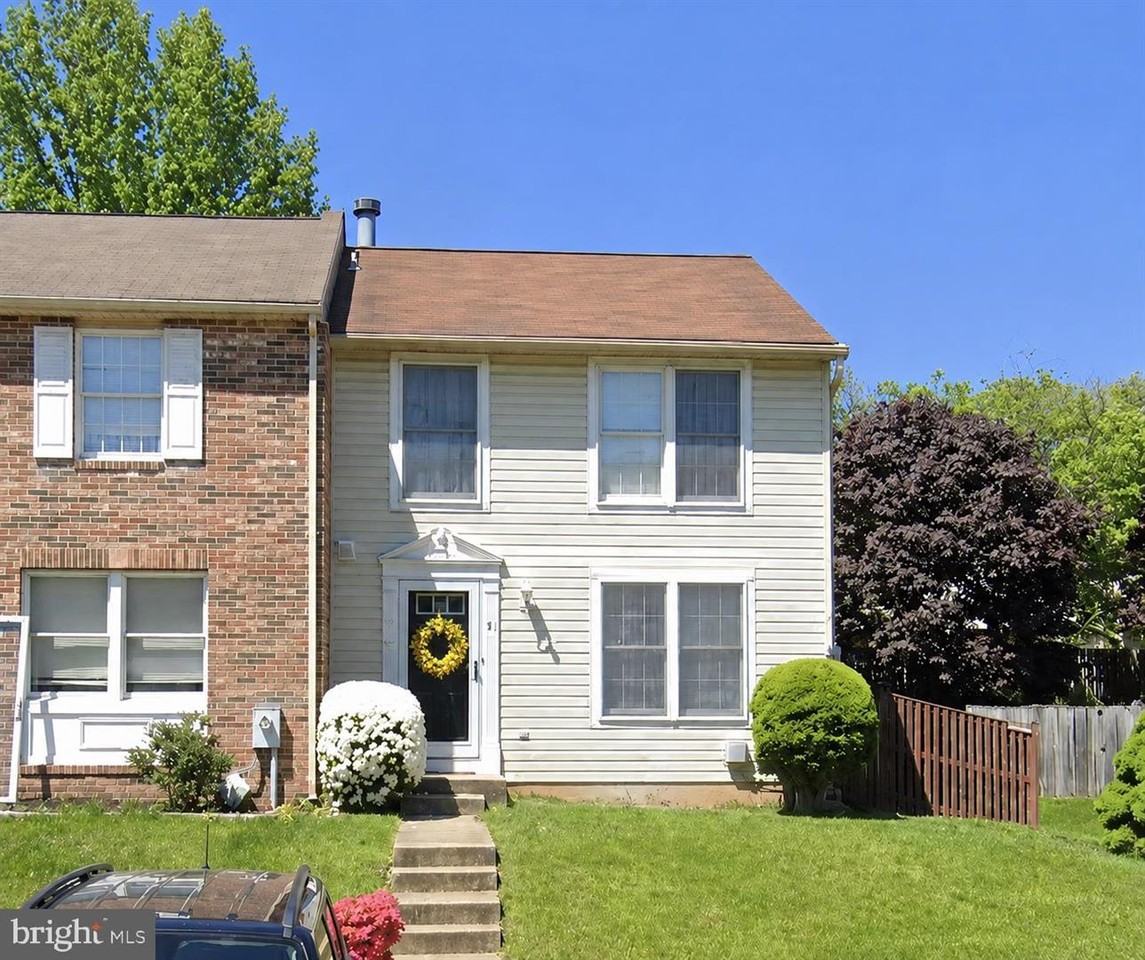 51 Chins Ct - Photo 4 of 40