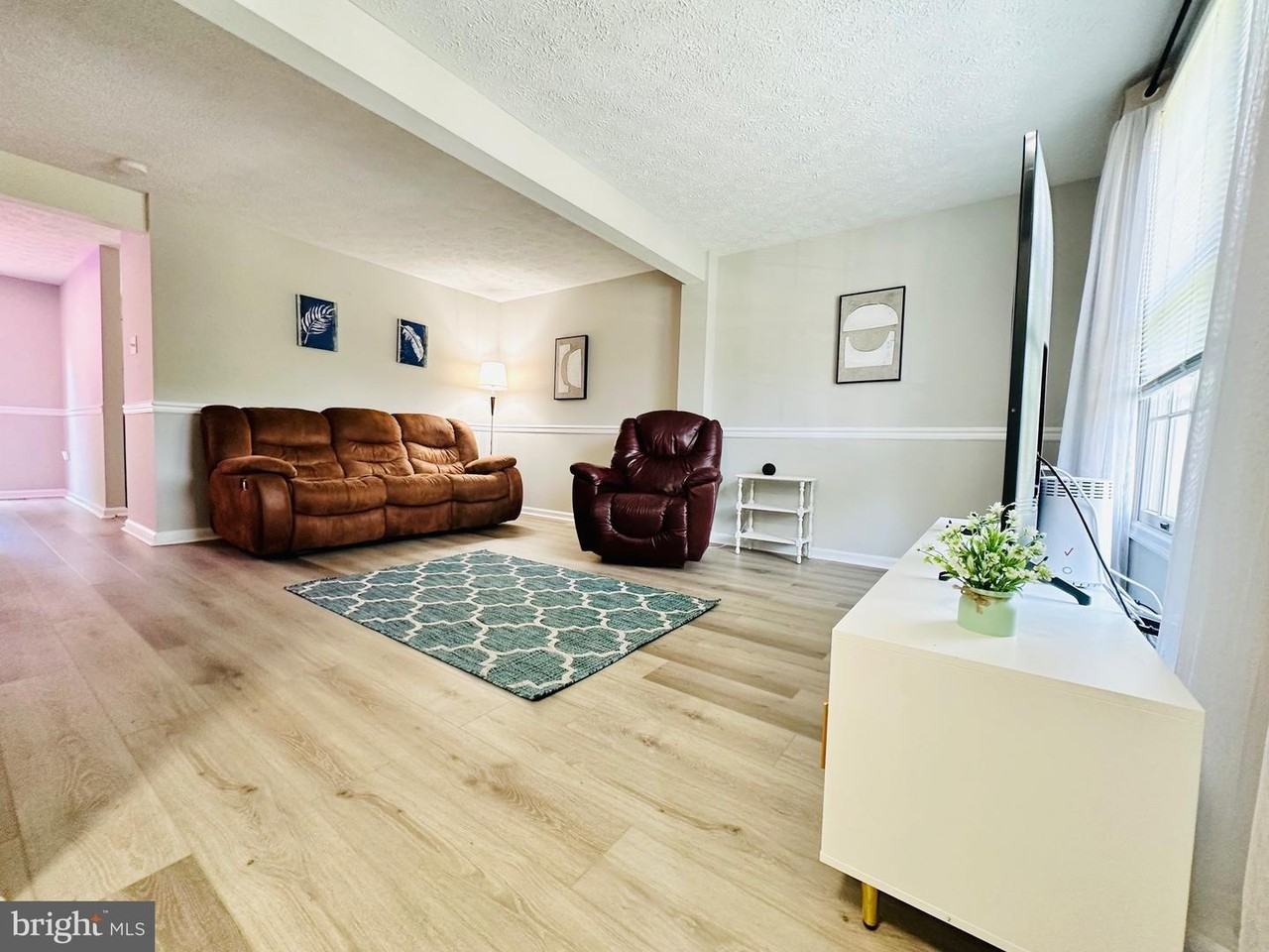 51 Chins Ct - Photo 5 of 40
