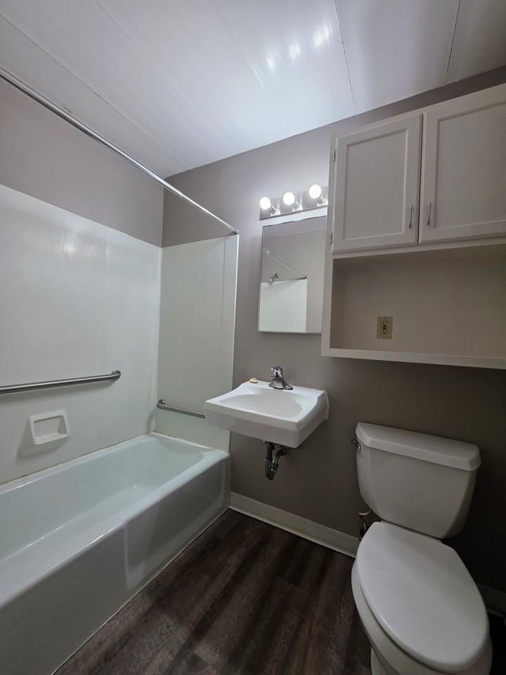 1605 7th St N #27 - Photo 3 of 17