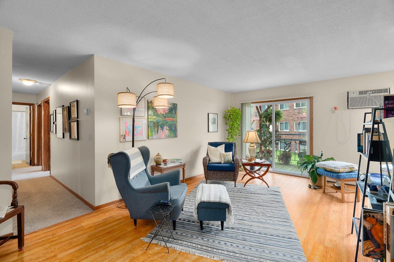 5980 Anna Ave Ne #307 - Photo 5 of 8