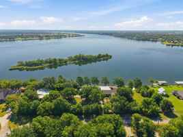 featured image of 3218 Sunrise Ct