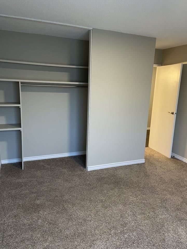 Metropole Apartments - Photo 7 of 12
