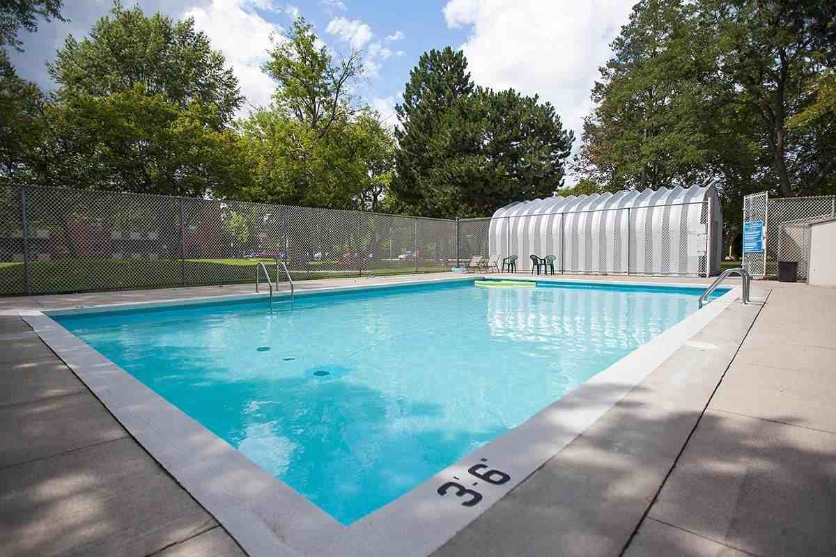 Pontiac Court Townhomes - Photo 7 of 16