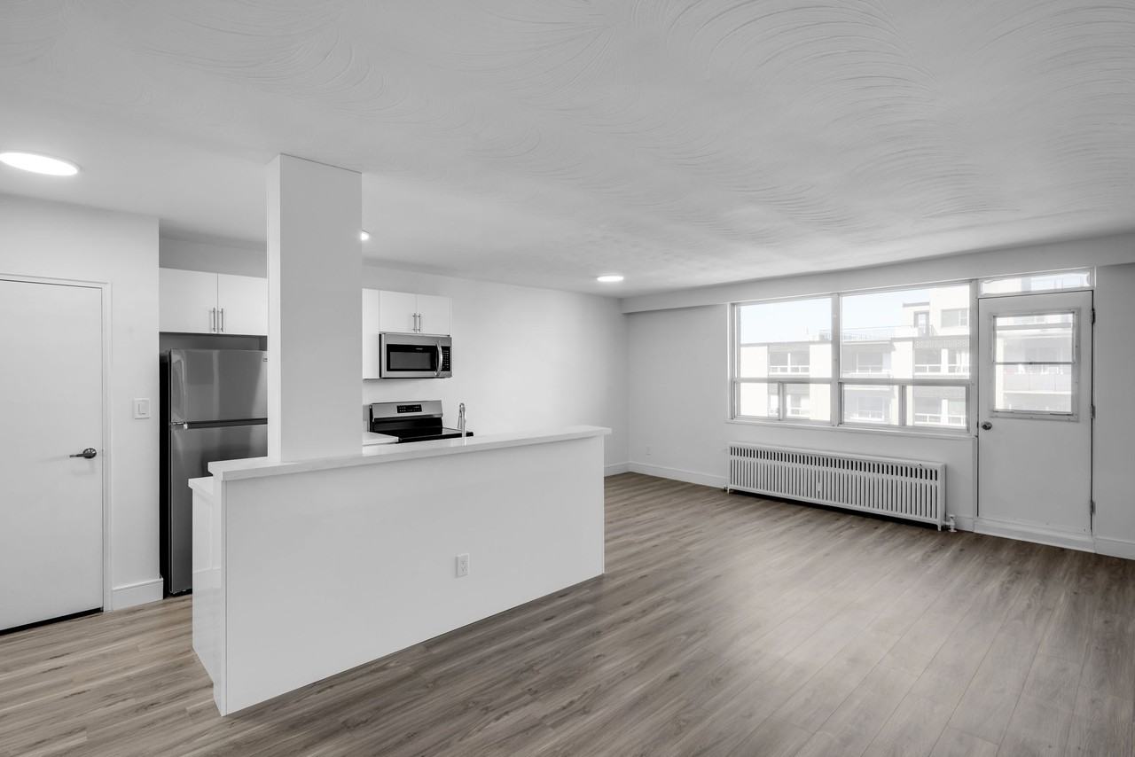 Northshore Apartments - Photo 6 of 12