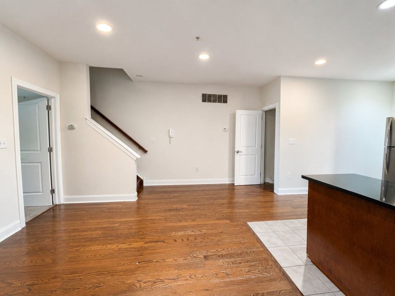 1912 N 17th St - Photo 5 of 19