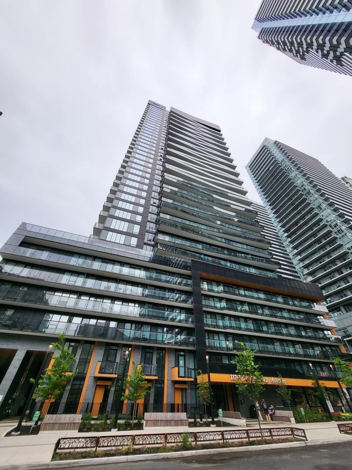 Line 5 Condos - Photo 2 of 50