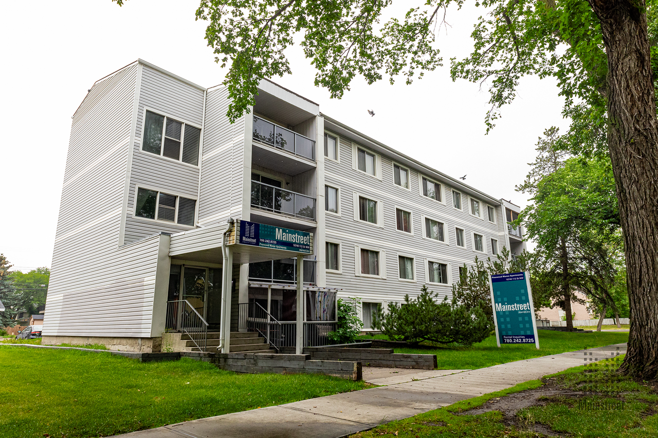 Pinewood Manor Apartments - Photo 6 of 7