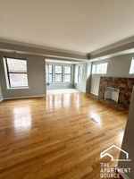 featured image of 6141 S Woodlawn Ave #3
