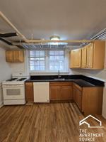 featured image of 1454 Oak Ave #G