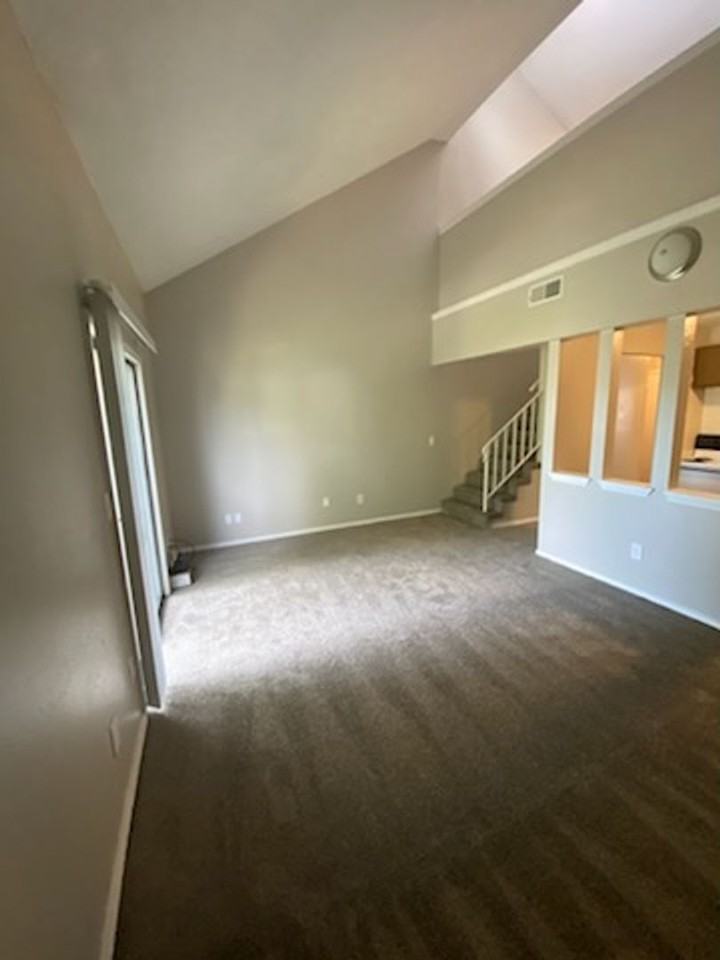 2701 S. Emporia St. - Photo 5 of 50