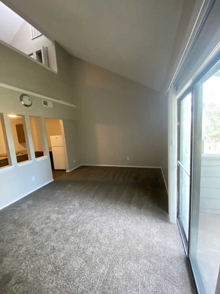 2701 S. Emporia St. - Photo 7 of 50